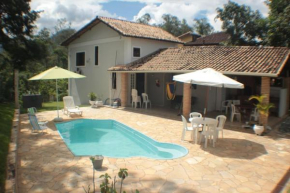 Casa de Campo em Penedo Piscina e Sauna Privativas